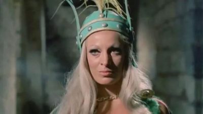 Yeşilçam’ın kötü kadını son haliyle sosyal medyayı salladı!