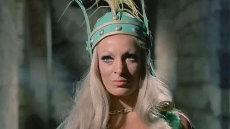 Yeşilçam’ın kötü kadını son haliyle sosyal medyayı salladı!