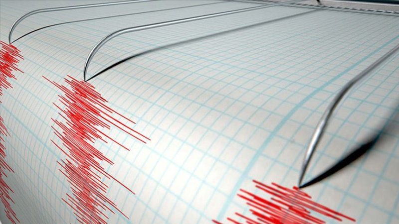 Rusya’nın Sibirya bölgesinde bulunan Çukotra Özerk Okrugu'da 6,3 büyüklüğünde bir