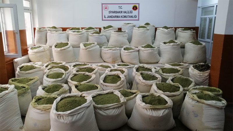 Diyarbakır'ın Lice ilçesi kırsalında düzenlenen operasyonda 2 ton 80 kilogram
