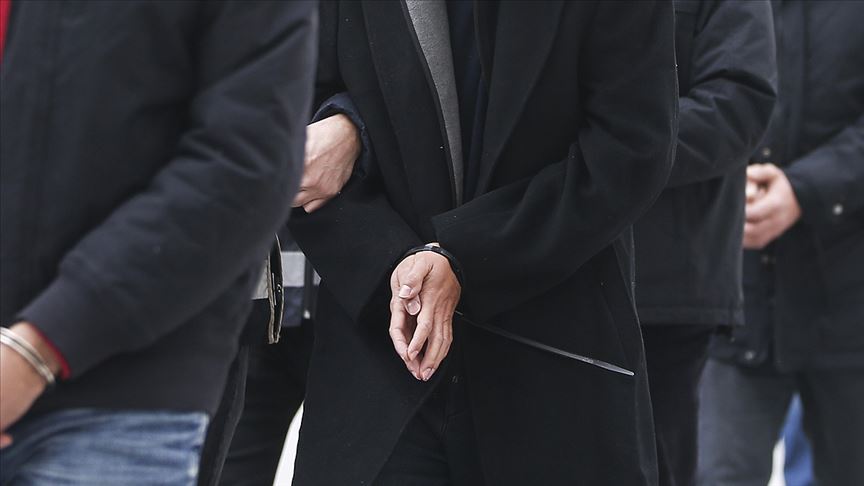 İzmir’de FETÖ soruşturması: 12 gözaltı kararı