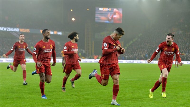 İngiltere Premier Lig'in 24. haftasının kapanış maçında lider Liverpool, deplasmanda