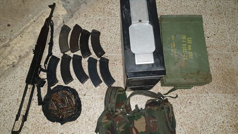 Tel Abyad'da eylem hazırlığındaki 4 PKK/YPG'li terörist yakalandı.