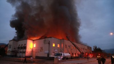 Tarihi çarşı kül oldu