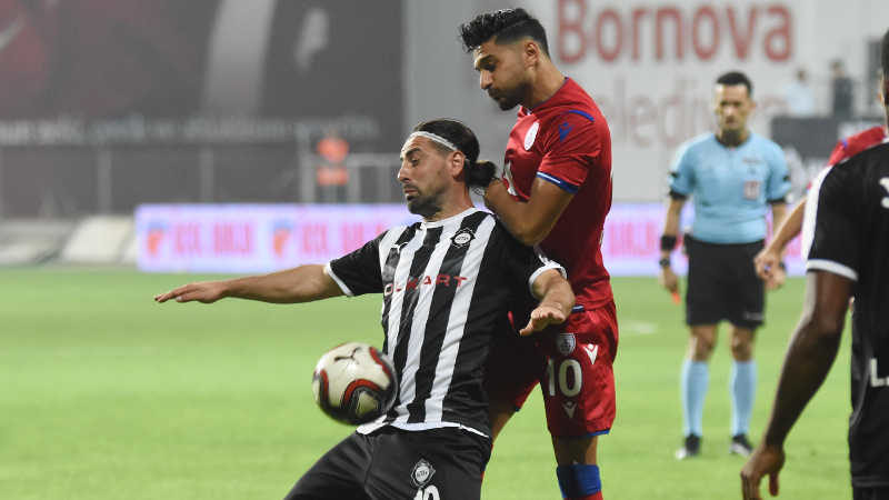 Altay’da Tatos da gitti TFF 1. Lig ekiplerinden Altay'da önlibero Deniz ve sağ kanat