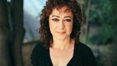 Ünlü ismin kızını gören şoke oluyor!