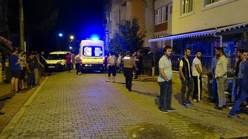 Bursa'da kına gecesinin ardından yapılan "tavuk alma" eğlencesinde, gürültü nedeniyle