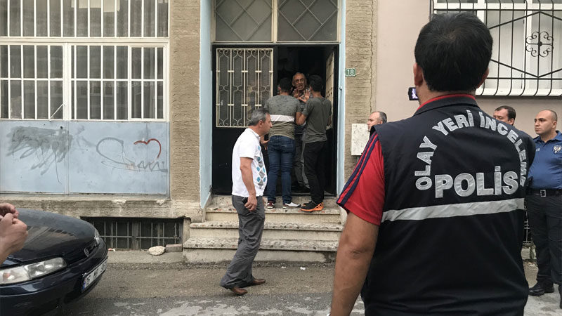 Suriyeli kadının öldürülmesiyle ilgili davada karar Bursa'da Suriyeli bir kadının öldürülmesine ilişkin yargılanan 4 sanıktan ikisine