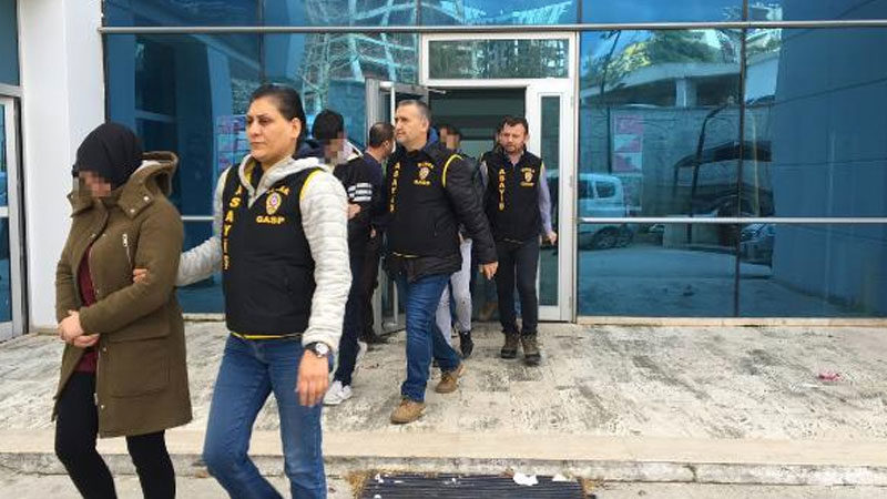 Bursa'da temizliğe gittiği evden para çalmakla suçlanan sevgilisini aklamak için