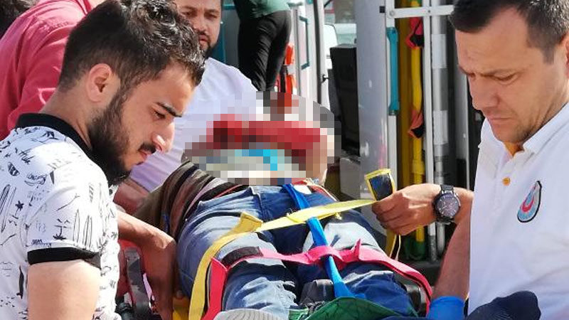 Bura'nın İnegöl ilçesinde kamyonetin çarptığı motosikletin sürücüsü Suriye uyruklu Ammar