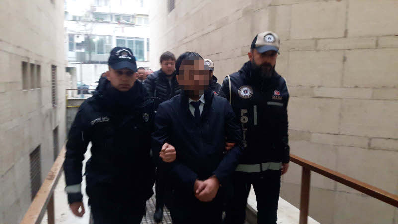 ‘Benden para sızdırmak için kumpas kuruldu’