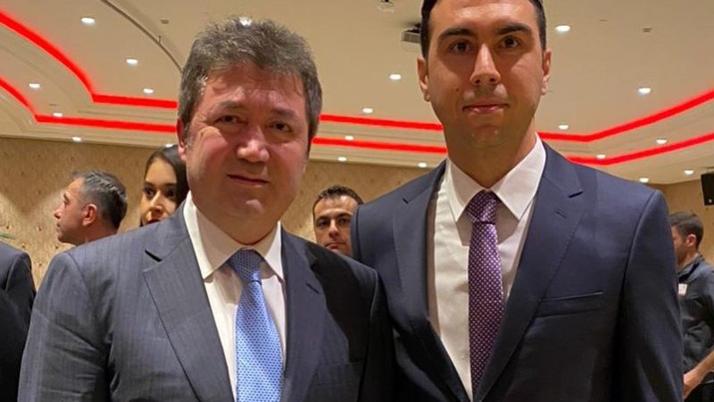 Arda Kardeşler; Bize her kapıyı açtı Bu yıl FIFA kokartı alan Bursalı hakem Arda Kardeşler, "VAR