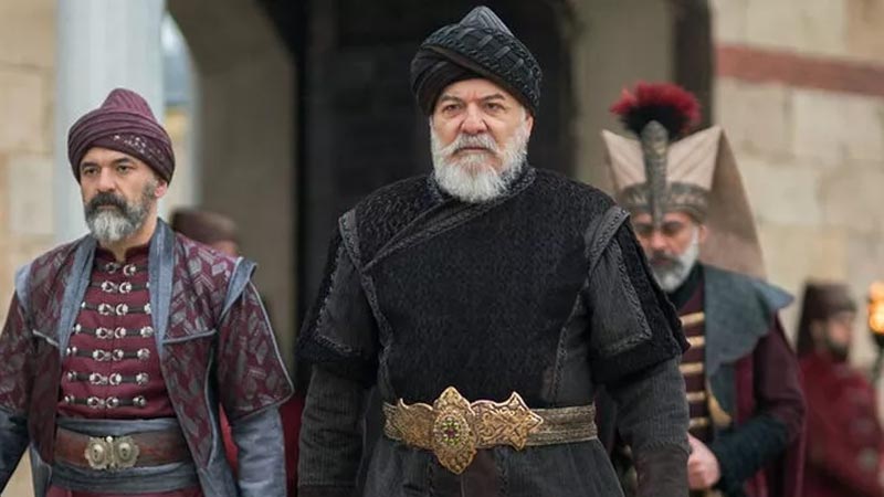 Çetin Tekindor ‘Hay Sultan’ dizisiyle ekranlara geri dönüyor