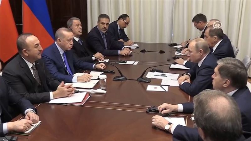 Cumhurbaşkanı Erdoğan, Berlin'deki Libya Zirvesi kapsamında Rusya Devlet Başkanı Putin'le