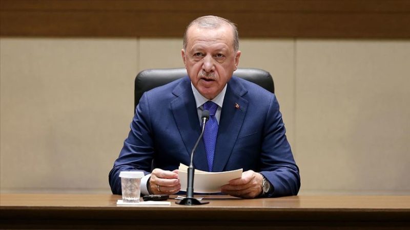 Cumhurbaşkanı Erdoğan, Berlin yolculuğu öncesi Atatürk Havalimanı'nda açıklama yaptı. Erdoğan,