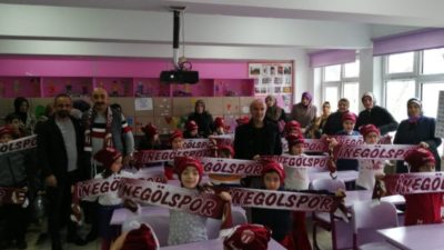 Alkışlar İnegölspor taraftarına