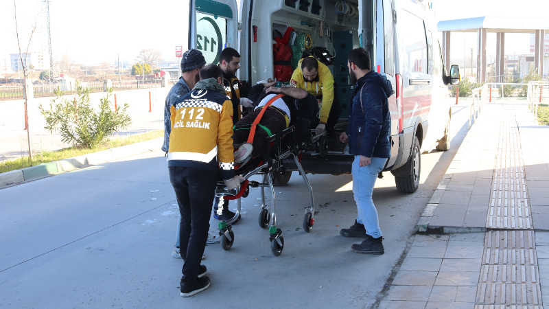 İlk iş gününde inşaattan düşerek yaralandı Bursa'da inşaatta çalışmaya başlayan işçi, ilk iş gününde 1'inci kattan