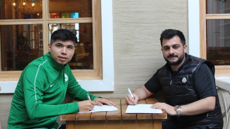 İshak Doğan’ın yeni adresi TFF 1. Lig ekiplerinden Giresunspor, 29 yaşındaki savunma oyuncusu İshak
