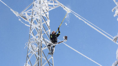 Uludağ’da zorlu kış mesaisi