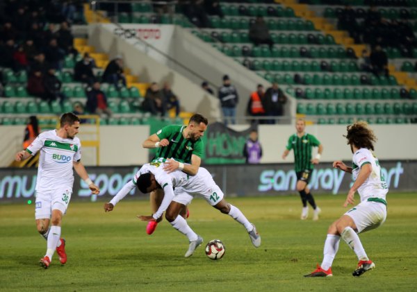 Kritik maç bitti… Timsah’ın zirve yürüyüşü…