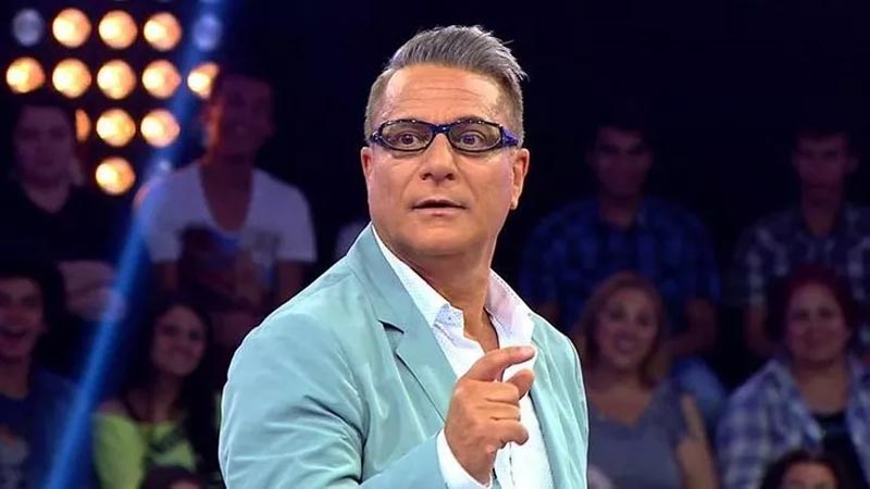 Aylar sonra dışarı çıktı! İşte Mehmet Ali Erbil’in son hali Aylar sonra dışarı çıktı! İşte Mehmet Ali Erbil’in son hali