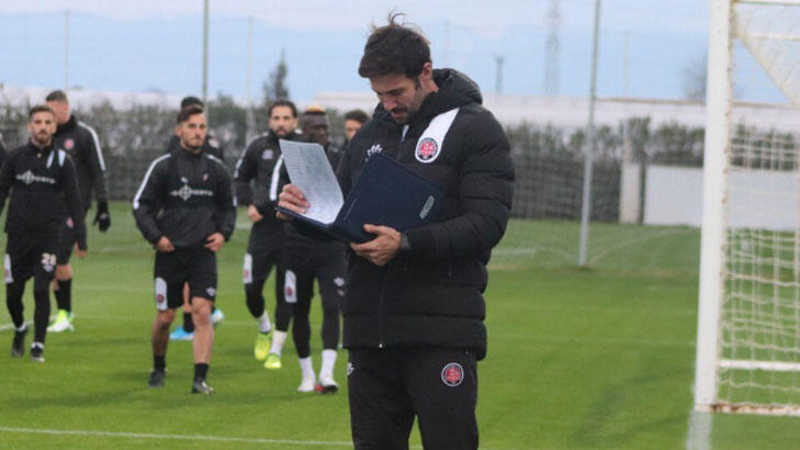 Ömer Erdoğan’ın gözü yüksekte Bursaspor ile 2009-2010 sezonunda Süper Lig şampiyonluğu yaşadıktan sonra Eskişehirspor