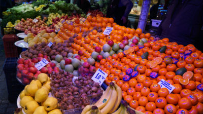 Pazarda fiyatlar cep yakıyor