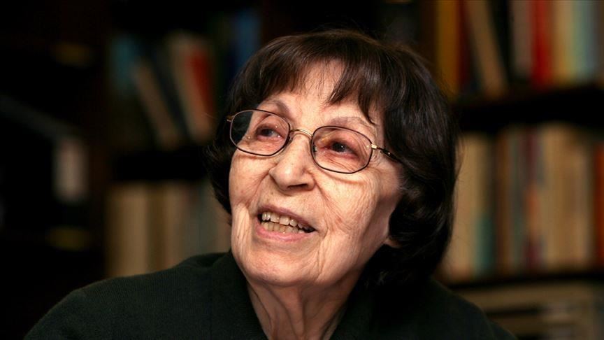 Rahşan Ecevit’in Devlet Mezarlığı’na defni için hazırlanan yasa kabul edildi