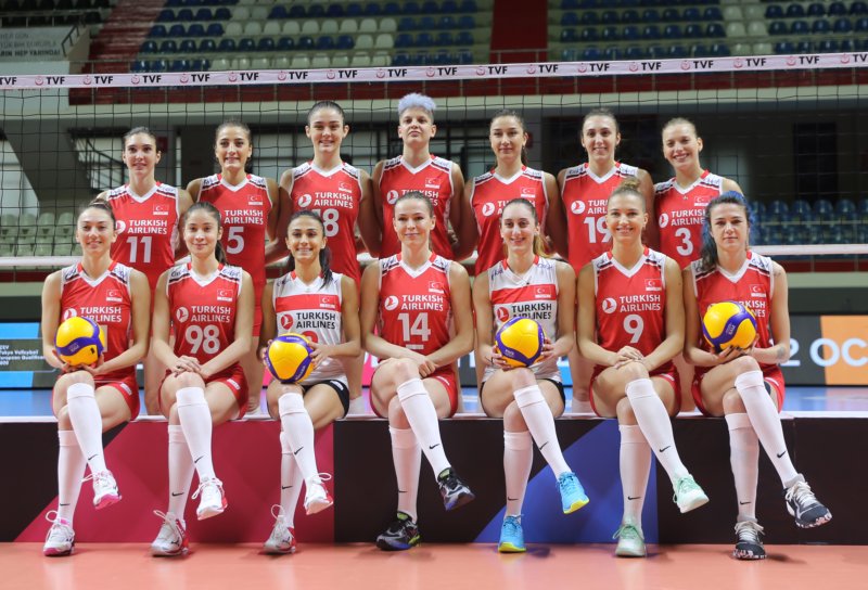 Sultanlar Tokyo için gitti! Sultanlar Tokyo için gitti!