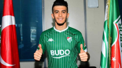 Yeşil beyaz formayı giydi