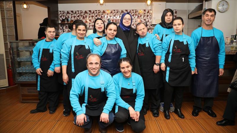 Aile, Çalışma ve Sosyal Hizmetler Bakanı Zehra Zümrüt Selçuk, devlet