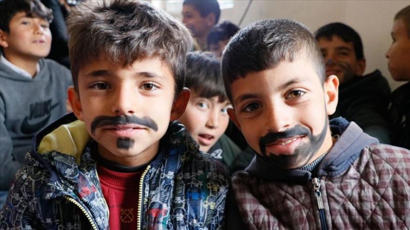 Şanlıurfa'da eczacı teknisyeni, hemşire, fabrika işçisi ve üniversite öğrencilerinden oluşan