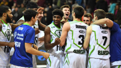 Tofaş uzattı ama kazandı…