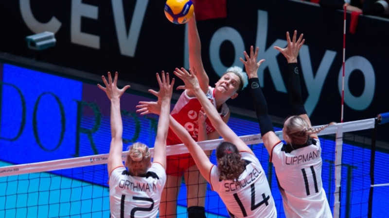 Hollanda'da düzenlenen 2020 Tokyo Olimpiyatları Avrupa Kıta Elemeleri B Grubu'ndaki