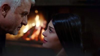 Yasak Elma’daki öpüşme sahnesine tepki yağdı