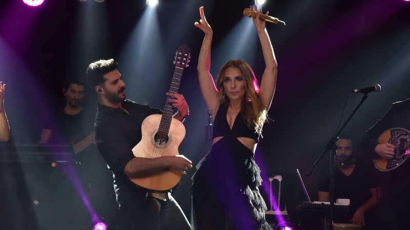 Tüp bebek tedavisine başladı