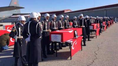 Van Bahçesaray çığ şehitlerine veda