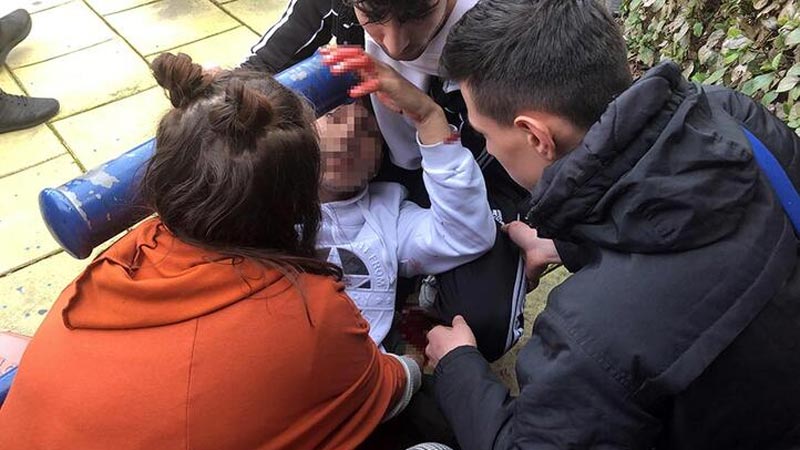 Lise kavgasında kan aktı!