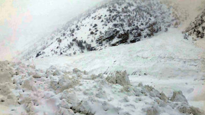 Van’da çığ düştü