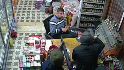 Beş kişinin gasp ettiği market sahibi: Şaka sandım