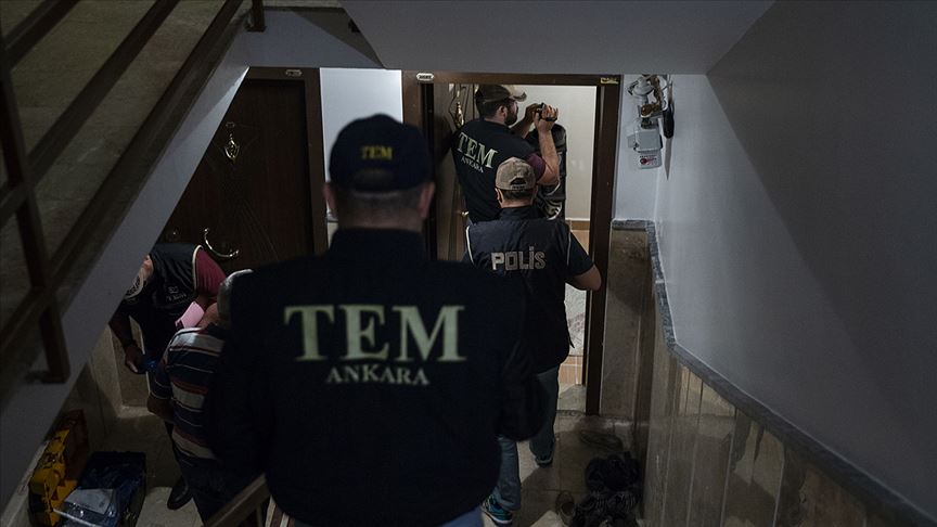 DEAŞ operasyonu: 9 gözaltı DEAŞ operasyonu: 9 gözaltı