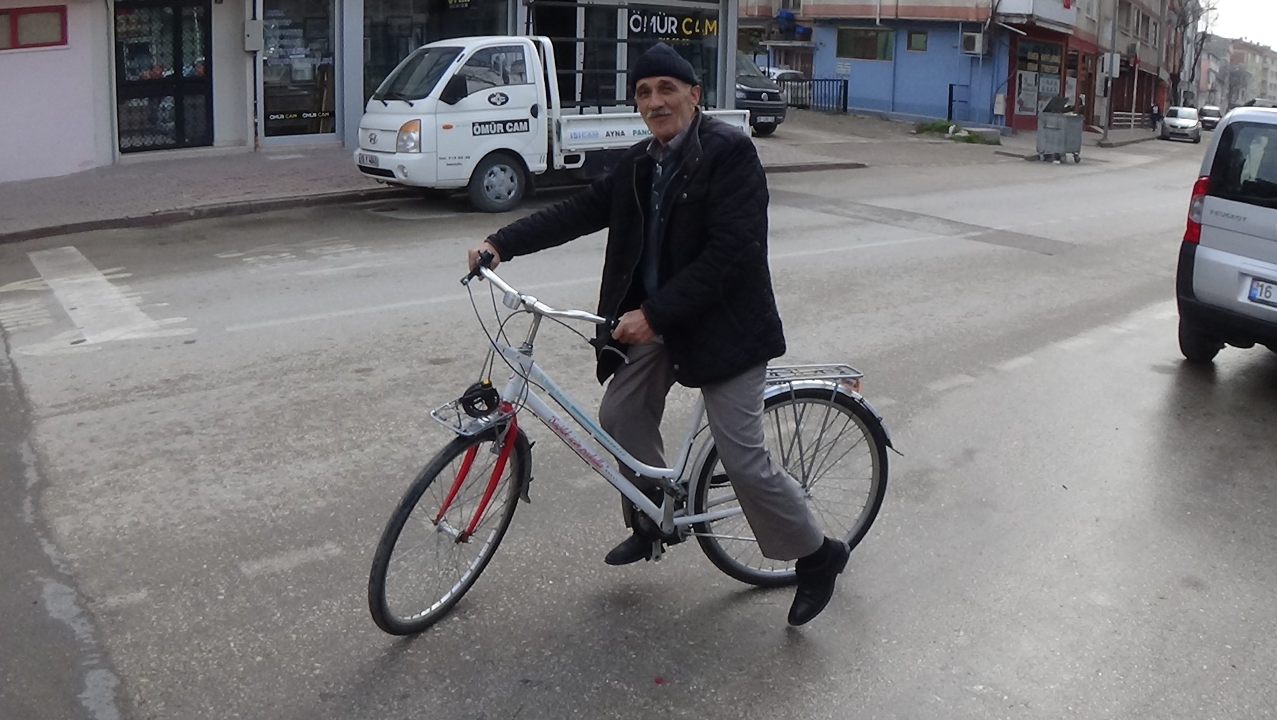 Bursa’da 40 yıldır doktora gitmeyen muhtara Sağlık Bakanlığı’ndan ödül…