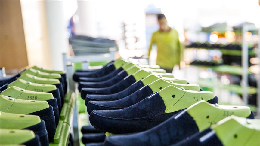 Koronavirüs ayakkabı siparişlerini artırdı