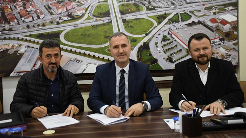 İnegöl Belediyesi kadrolu işçilerle yeni sözleşme imzaladı