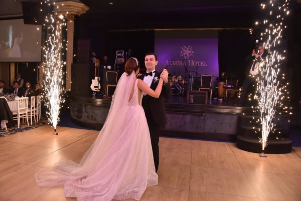 Mutluluk dolu bir gece Mutluluk dolu bir gece