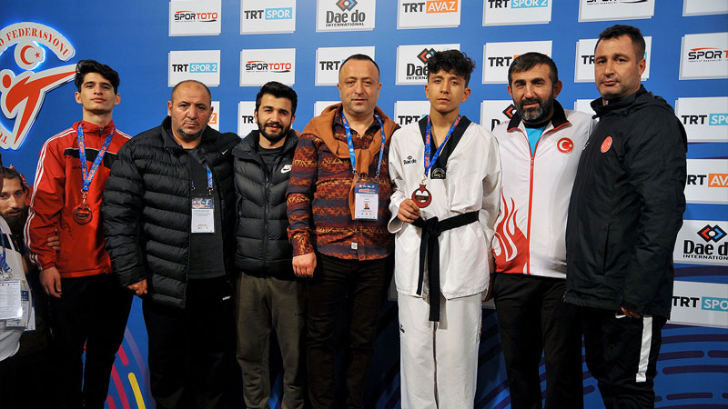 Timsah’ın gururu Abdülkadir