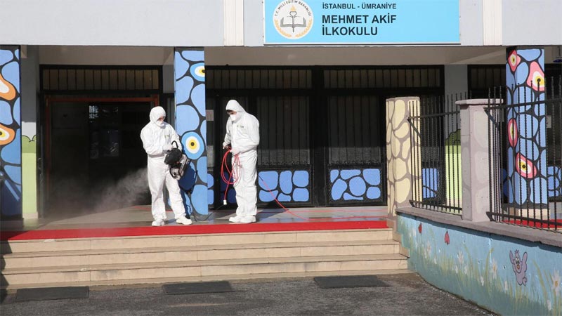 Okullarda virüs temizliği