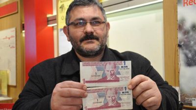 Yıllardır sakladığı hatalı 1 YTL’yi satışa çıkardı! Fiyatı şaşırttı