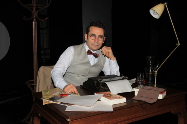 ‘Aldırma Gönül’ Bursalılar’ı hüzünlendirdi ‘Aldırma Gönül’ Bursalılar’ı hüzünlendirdi