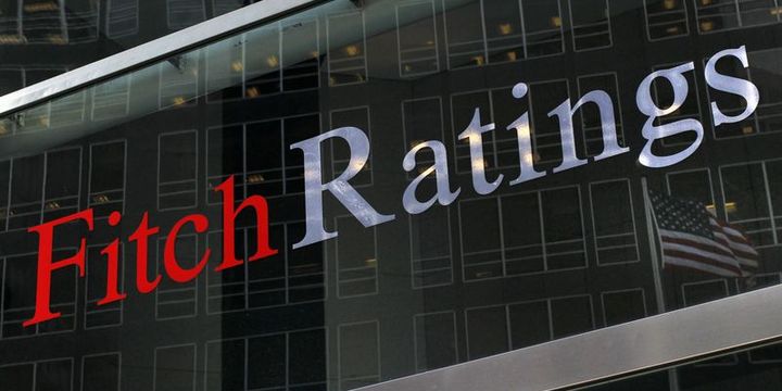 Fitch nota dokunmadı